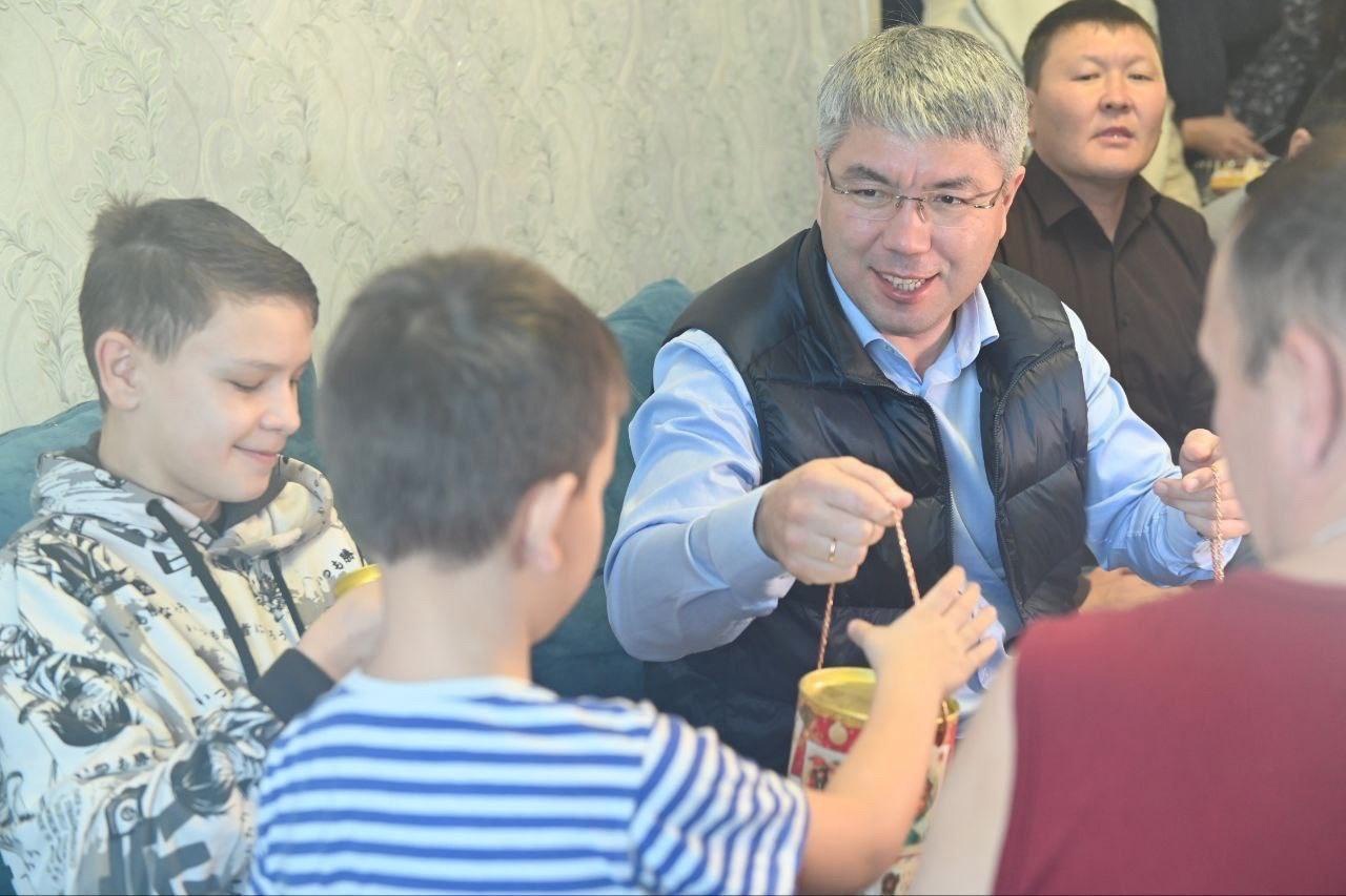  Алексей Цыденов объявил о программе адаптации жилья участников СВО с инвалидностью, запускаемой по поручению В. В. Путина.